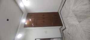 Furnished Amenities in 2 BHK Builder Floor at Vaishali Media Apartment, Vaishali Sector 5 – for Sale