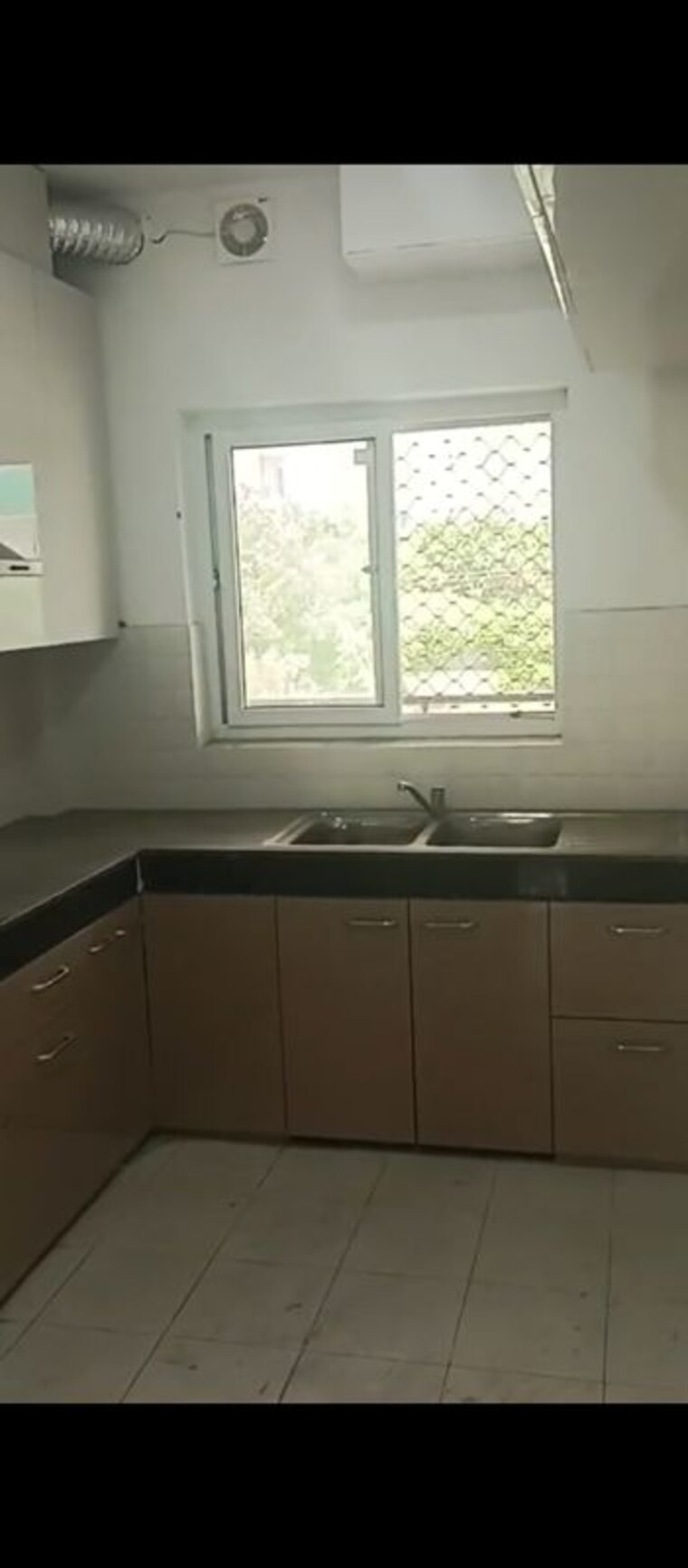 Kitchen, bptp-park-81 3 Bedroom 278 Sq.Yd. Builder Floor In Sector 81 Faridabad 10245159