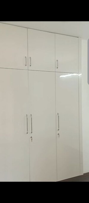 Furnished Amenities in 3 BHK Builder Floor at BPTP Park 81, Sector 81 – for Rent