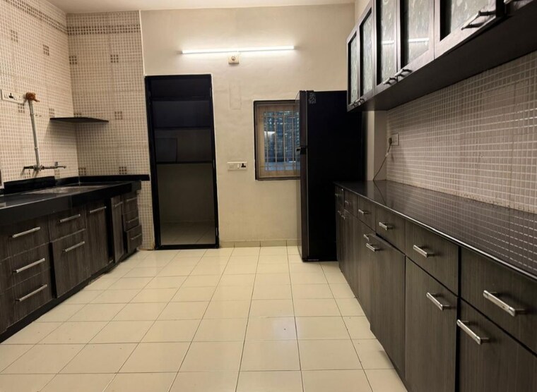 Kitchen, bodakdev 3 Bedroom 2600 Sq.Ft. Apartment In Bodakdev Ahmedabad 10245153