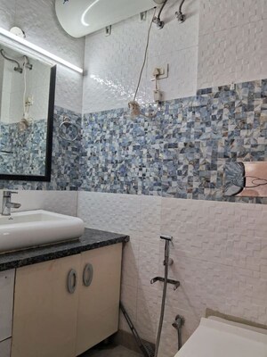 Bathroom in 2 BHK Builder Floor at Amar Colony – for Rent