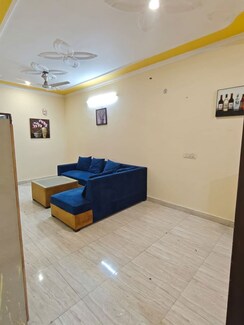 2 BHK Builder Floor For Rent in Sector 51