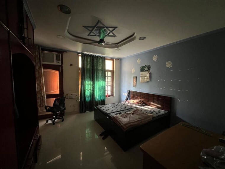 Living Room, sector 23 3 Bedroom 200 Sq.Ft. Villa In Sector 23 Gurgaon 10245198