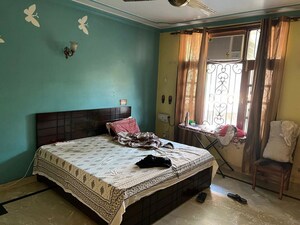 Bedroom in 3 BHK Villa at Sector 23 – for Rent