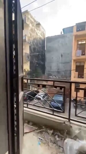 Balcony in 2 BHK Builder Floor at Rohini Sector 24 – for Sale