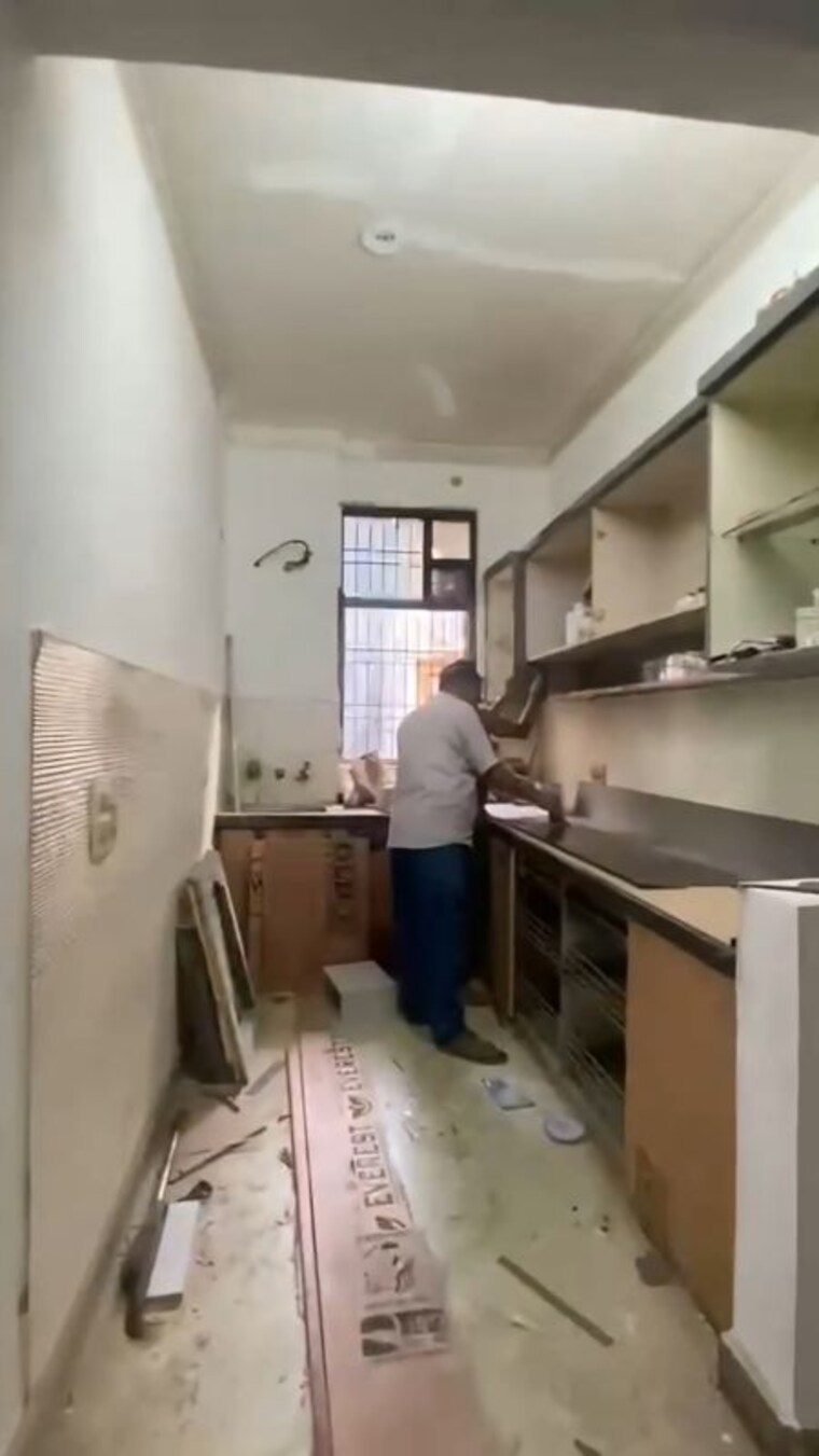 Kitchen, rohini sector 24 2 Bedroom 32 Sq.Mt. Builder Floor In Rohini Sector 24 Delhi 10245176