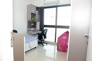 Team Area in 3 BHK Apartment at Runwal Bliss, Kanjurmarg East – for Rent