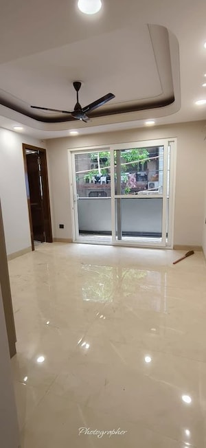 Room in 3 BHK Builder Floor at East Of Kailash – for Rent