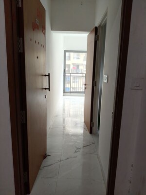 1 BHK Apartment – Entrance View at Aniline Avanya Tower B, Dahisar East - for Sale