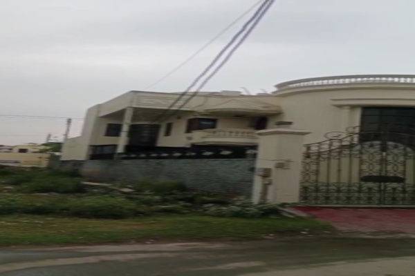 6+ BHK Villa For Sale in Sector 8