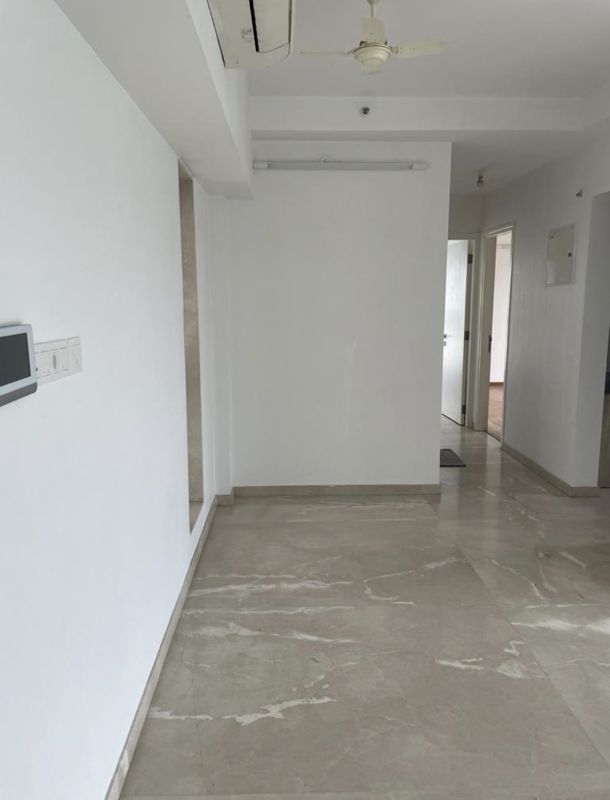 2 BHK Apartment For Rent in Godrej The Trees