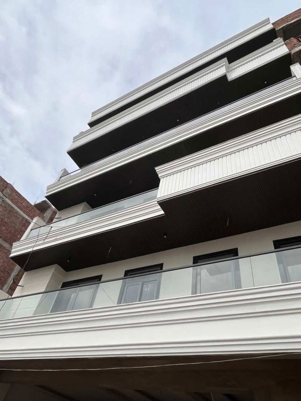4 BHK + Pooja Room Builder Floor For Sale in Sector 85