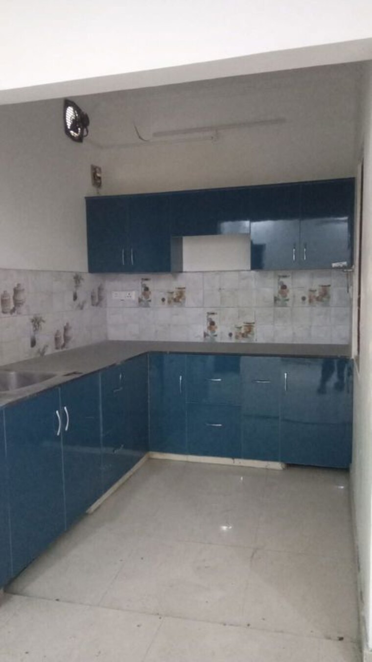 Kitchen, mohkampur 2.5 Bedroom 900 Sq.Ft. Builder Floor In Mohkampur Dehradun 10245513