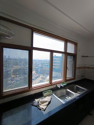 Room in 3.5 BHK Apartment at CGHS Group Hewo Apartments, Sector 56 – for Rent