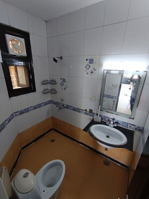 Team Area in 3.5 BHK Apartment at CGHS Group Hewo Apartments, Sector 56 – for Rent