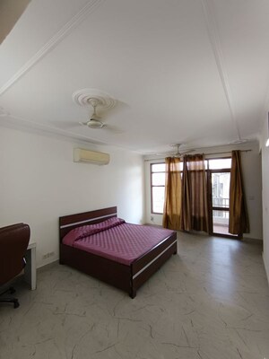 Living Room in 3.5 BHK Apartment at CGHS Group Hewo Apartments, Sector 56 – for Rent