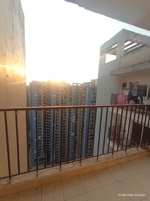 4 BHK Apartment – Exterior View View at Panchsheel Greens II, Sector 16 Greater Noida - for Rent