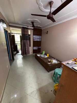 Living Room in 2 BHK Apartment at Dhawal Giri Apartment, Sector 34 – for Rent