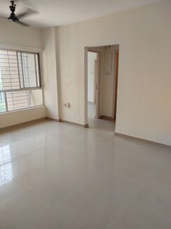 1 BHK Apartment For Rent in Lokhandwala Whispering Palms
