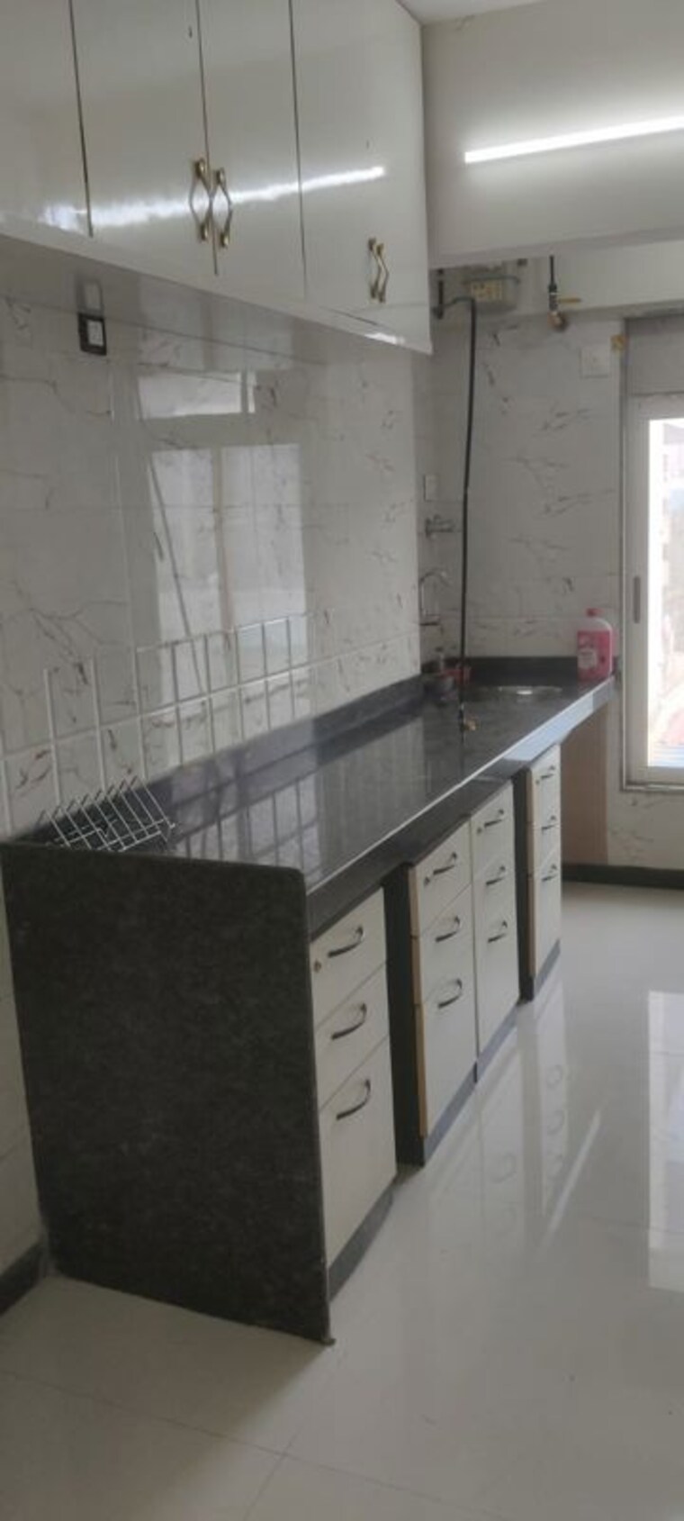 Kitchen, dheeraj-ganga 2 Bedroom 610 Sq.Ft. Apartment In Malad West Mumbai 10245889