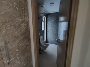 Bathroom in 3 BHK Apartment at Pareena Micasa, Sector 68 – for Rent