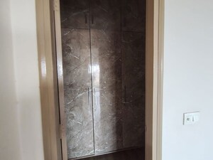 Bathroom in 3 BHK Apartment at Pareena Micasa, Sector 68 – for Rent