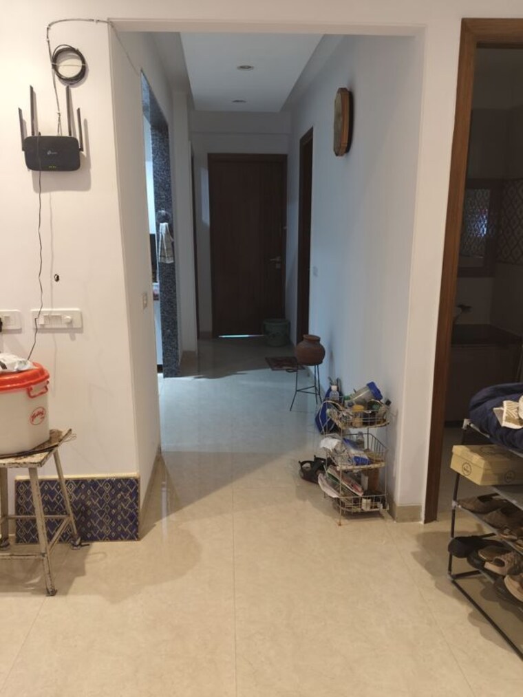 Living Room, chattarpur 4 Bedroom 200 Sq.Yd. Builder Floor In Chattarpur Delhi 10245895