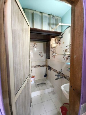 Furnished Amenities in 1 BHK Apartment at JPV Pratap Liberty One, Malad West – for Rent