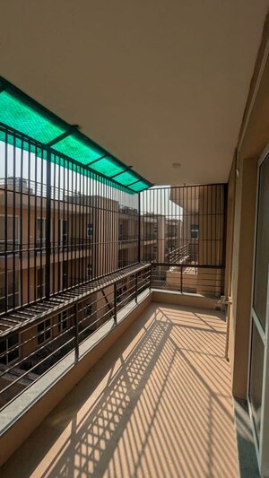 Balcony in 4 BHK Builder Floor at Sector 77 – for Rent