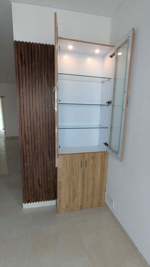 Bathroom in 4 BHK Builder Floor at Sector 77 – for Rent