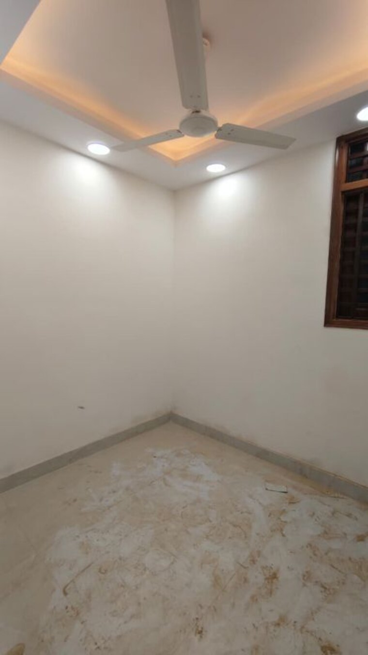 Room, govindpuri 2 Bedroom 80 Sq.Yd. Builder Floor In Govindpuri Delhi 10246244