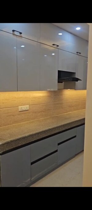 Furnished Amenities in 3 BHK Apartment at Omaxe Royal Residency Faridabad, Sector 79 – for Rent