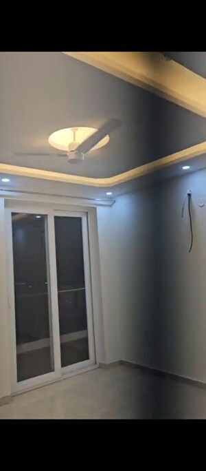 Building Lobby in 3 BHK Apartment at Omaxe Royal Residency Faridabad, Sector 79 – for Rent