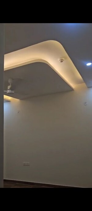 Furnished Amenities in 3 BHK Apartment at Omaxe Royal Residency Faridabad, Sector 79 – for Rent