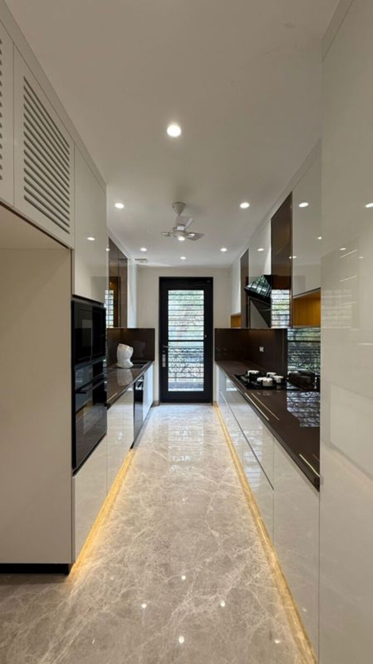 undefined, sushant lok i 4 Bedroom 300 Sq.Yd. Builder Floor In Sushant Lok I Gurgaon 10246231