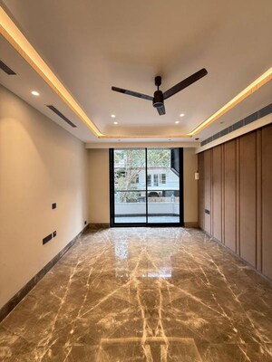 4 BHK Builder Floor For Rent in Dlf Phase ii