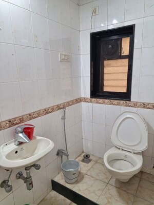 Bathroom in 2 BHK Apartment at Salisbury Park – for Rent