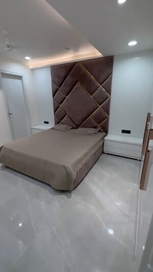 Bedroom in 4 BHK Apartment at Tilak Nagar – for Rent