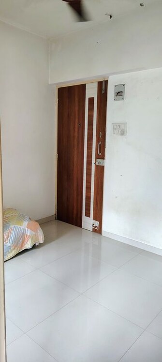1 BHK 332 Sq.Ft. Apartment in Goregaon West View CHS