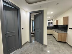2 BHK + Servant Room Apartment For Rent in Chattarpur