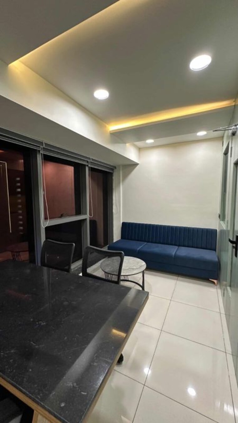 Living Room, shyamal Commercial Office Space 985 Sq.Ft. In Shyamal Ahmedabad 10246595