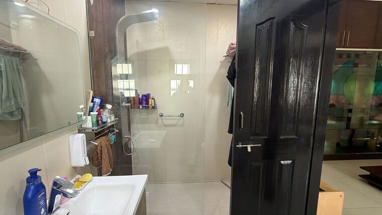 Kitchen, amrapali-royal 3 Bedroom 2050 Sq.Ft. Apartment In Vaibhav Khand Ghaziabad 10246568