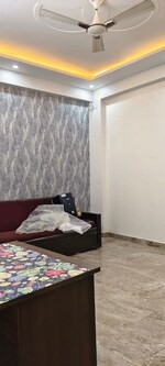 3 BHK 125 Sq.Yd. Builder Floor in Mahagun Mahagunpuram II