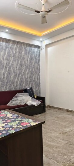 3 BHK Builder Floor For Sale in Mahagun Mahagunpuram II