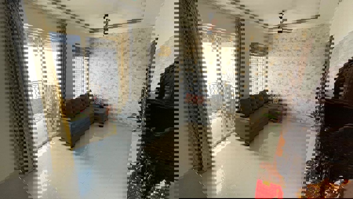 2 BHK 1035 Sq.Ft. Apartment in 5 Star Royal Grande