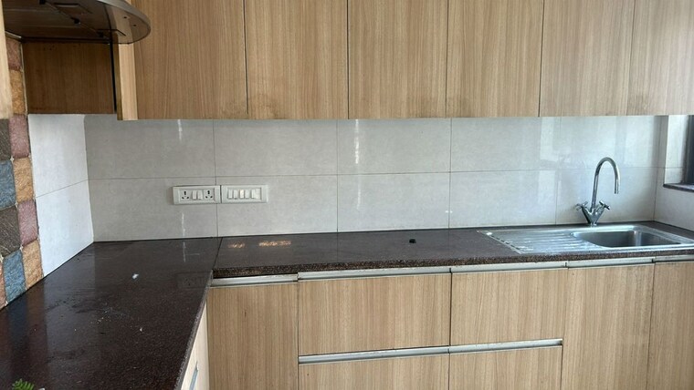 Kitchen, central-park-i 3 Bedroom 2000 Sq.Ft. Apartment In Sector 42 Gurgaon 10246724