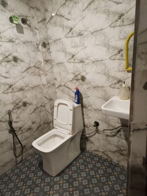 Bathroom in 2 BHK Builder Floor at Sector 73 – for Rent