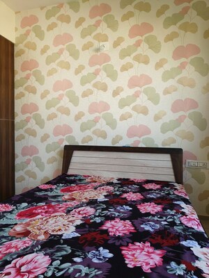 Bedroom in 1 BHK Apartment at Ambawadi – for Rent