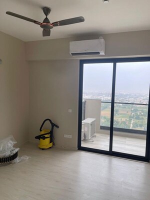 Room in 2 BHK Apartment at M3M Heights, Sector 65 – for Rent