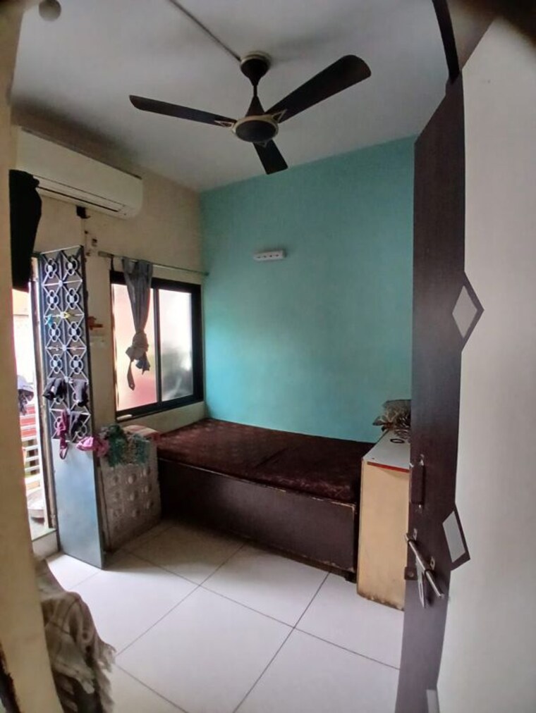 Room, ghatlodia 1 Bedroom 650 Sq.Ft. Apartment In Ghatlodia Ahmedabad 10247268